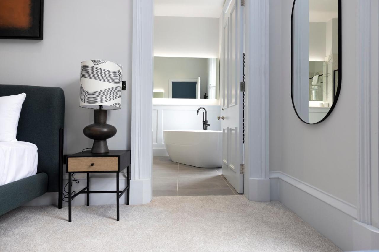 Dragon Suites Luxury Serviced Apartments At Alva Street Edinburgh Ngoại thất bức ảnh
