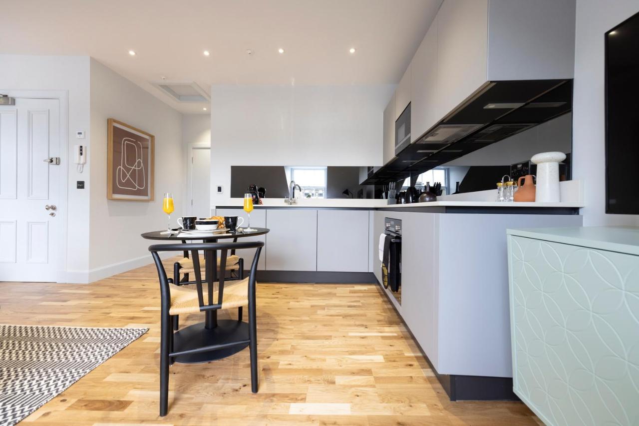 Dragon Suites Luxury Serviced Apartments At Alva Street Edinburgh Ngoại thất bức ảnh