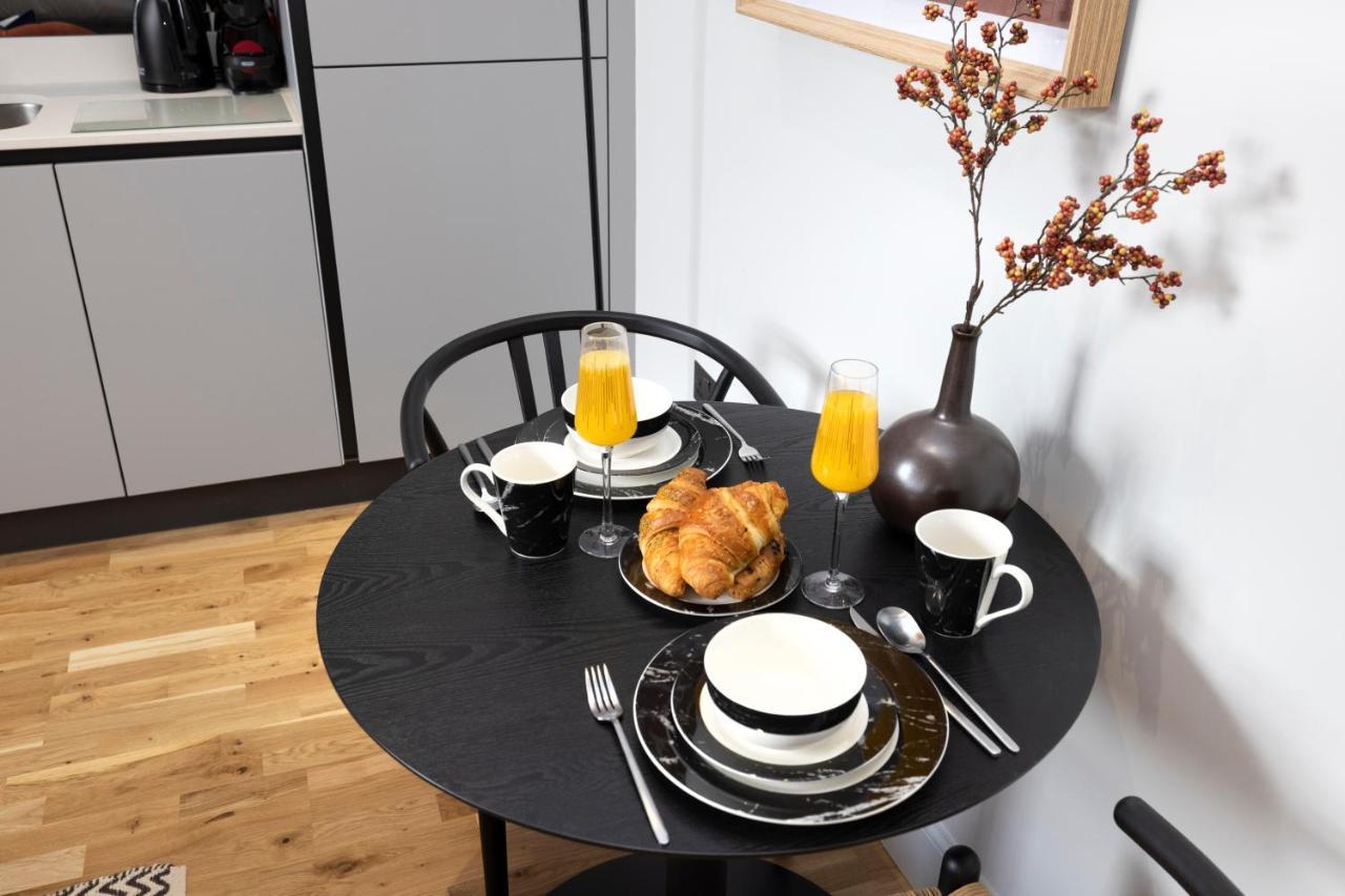 Dragon Suites Luxury Serviced Apartments At Alva Street Edinburgh Ngoại thất bức ảnh
